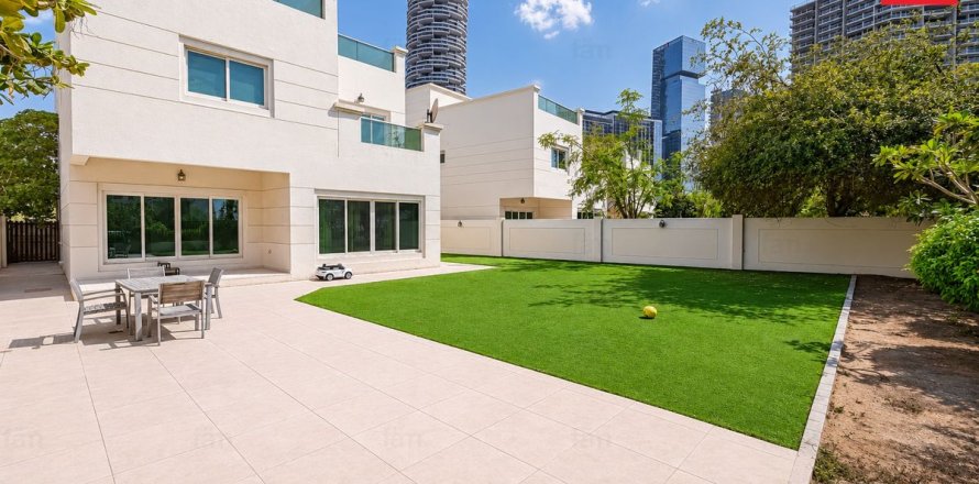Vila v Dubai, SAE 4 ložnice, 501.5 m² Č.: 708213