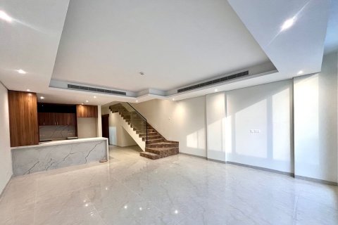 Townhouse in Al Furjan, Dubai, UAE 4 bedrooms, 222.97 sq.m. № 768800 - photo 5