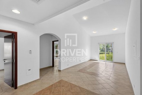 Vila di Dubai Investment Park, UEA 5 kamar tidur, 828.51 m2 nomor 745951 - foto 6