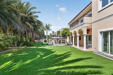 Vila di Dubai Investment Park, UEA 5 kamar tidur, 828.51 m2 nomor 745951 - foto 20