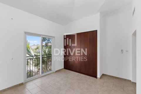 Vila di Dubai Investment Park, UEA 5 kamar tidur, 828.51 m2 nomor 745951 - foto 13