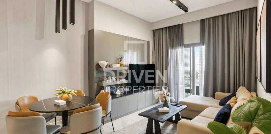 Apartman u gradu Business Bay, Dubai, UAE 1 spavaća soba, 76.09 m2 Br. 745947