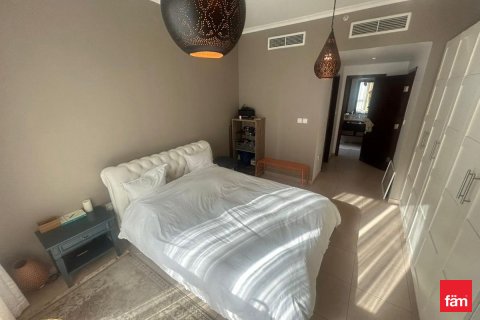 Apartamento en alquiler en Downtown Dubai (Downtown Burj Dubai), Dubai, EAU 1 dormitorio, 97.2 m2 № 640586 - foto 3