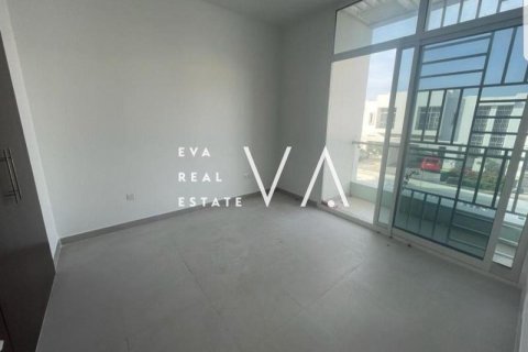 Dubai, UAE의 판매용 타운하우스 침실 3개, 187.19제곱미터 번호 728325 - 사진 6