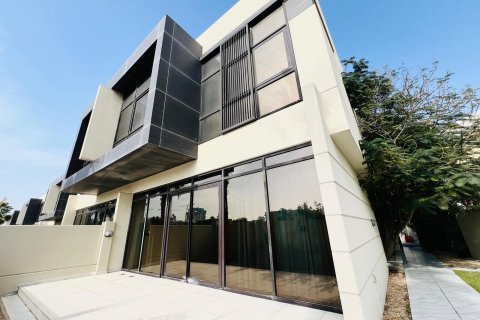 Stadthaus in Dubai, VAE: 4 Schlafzimmer, 251 m2 Nr. 696135