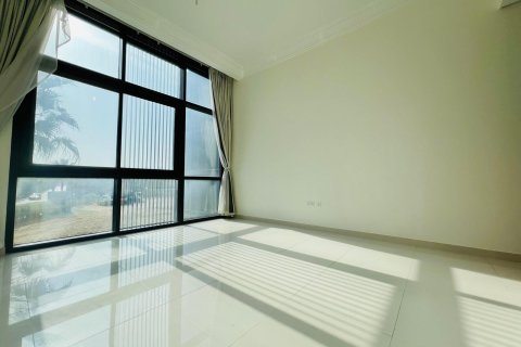 Dubai, संयुक्त अरब अमीरात में टाउनहाउस, 4 बेडरूम, 251 वर्ग मीटर, संख्या 696135 - फ़ोटो 8