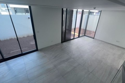 Villa till försäljning i Ras Al Khaimah, UAE 4 sovrum, 257 kvm Nr. 735115 - fotografi 6