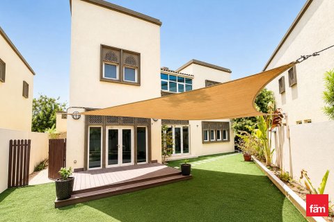 Villa till försäljning i Jumeirah Park, Dubai, UAE 3 sovrum, 550.7 kvm Nr. 710686 - fotografi 21