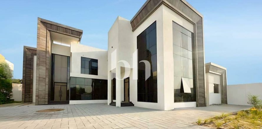 Villa em Nadd Al Sheba, Dubai, EAU 6 quartos, 2787 m2 № 642572