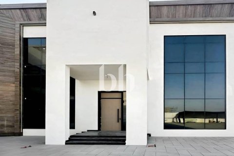 Villa para arrendamento em Nadd Al Sheba, Dubai, EAU 6 quartos, 2787 m2 № 642572 - foto 26