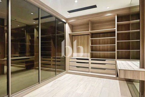 Villa para arrendamento em Nadd Al Sheba, Dubai, EAU 6 quartos, 2787 m2 № 642572 - foto 11