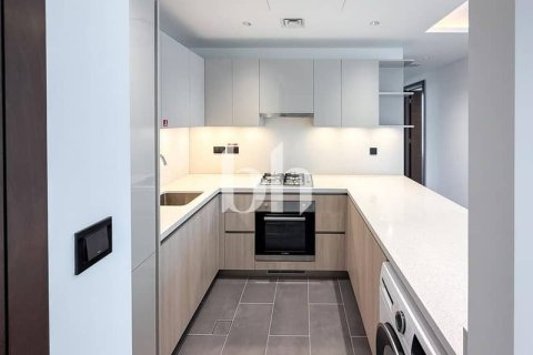 Apartamento para arrendamento em Dubai, EAU 2 quartos, 97 m2 № 642568 - foto 2