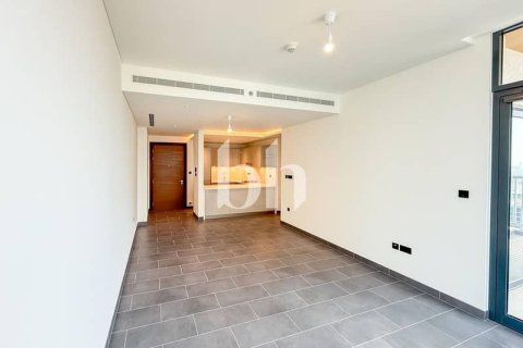 Apartamento para arrendamento em Dubai, EAU 2 quartos, 97 m2 № 642568 - foto 1