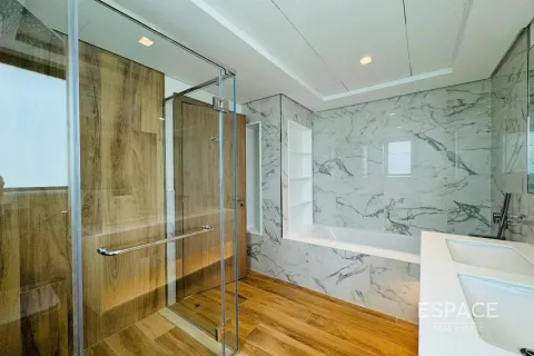 Vila v Al Furjan, Dubai, SAE 4 spálne, 380 m2 č. 661198 - Fotografia 4