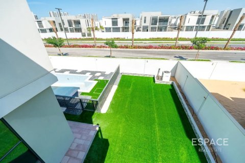Vila v Al Furjan, Dubai, SAE 4 spálne, 380 m2 č. 661198 - Fotografia 9