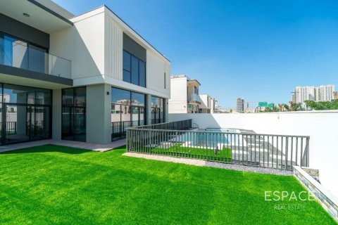 Vila v Al Furjan, Dubai, SAE 4 spálne, 380 m2 č. 661198 - Fotografia 10