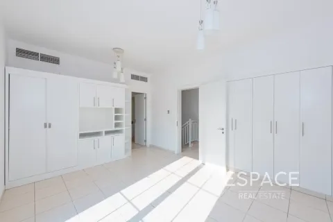 Villa zur Miete in The Springs, Dubai, VAE 3 Schlafzimmer, 209 m2 Nr. 661202 - Foto 10