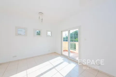 Villa zur Miete in The Springs, Dubai, VAE 3 Schlafzimmer, 209 m2 Nr. 661202 - Foto 12