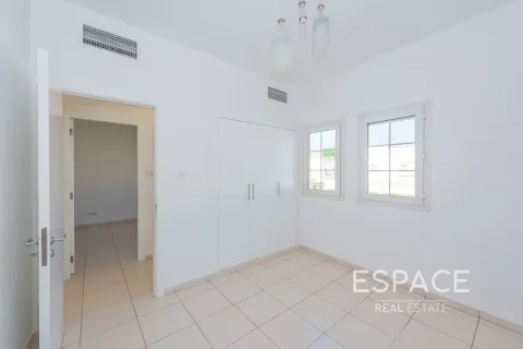 Villa zur Miete in The Springs, Dubai, VAE 3 Schlafzimmer, 209 m2 Nr. 661202 - Foto 13