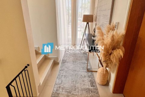 Villa itt: Al Raha Gardens, Abu Dhabi, EAE, 3 hálószoba, 360.9 m², azonosító: 662171 - fénykép 7