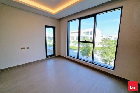 Vila di Dubai, UEA 7 kamar tidur, 388.3 m2 nomor 669916 - foto 6