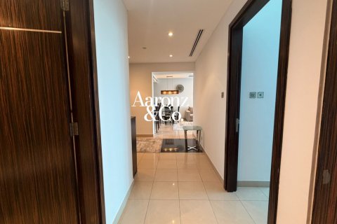 Apartamento para arrendamento em Jumeirah Lake Towers, Dubai, EAU 2 quartos, 117 m2 № 701944 - foto 8