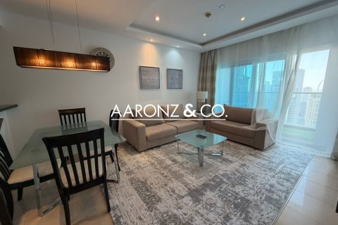 Apartment in Jumeirah Lake Towers, Dubai, UAE 2 bedrooms, 117 sq.m. № 701944