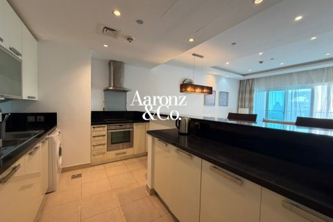 Apartamento para arrendamento em Jumeirah Lake Towers, Dubai, EAU 2 quartos, 117 m2 № 701944 - foto 9