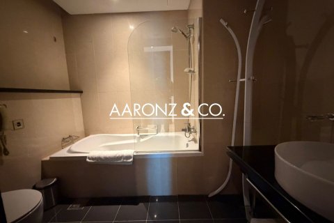 Lägenhet uthyres i Jumeirah Lake Towers, Dubai, UAE 2 sovrum, 117 kvm Nr. 701944 - fotografi 17