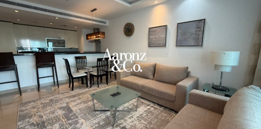 Apartamento em Jumeirah Lake Towers, Dubai, EAU 2 quartos, 117 m2 № 701944