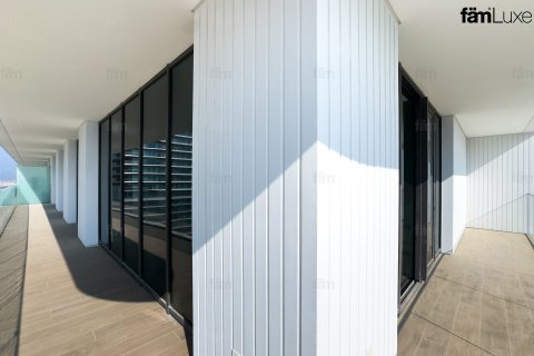 Apartamento en alquiler en Dubai Harbour, Dubai, EAU 3 dormitorios, 178.2 m2 № 668742 - foto 11