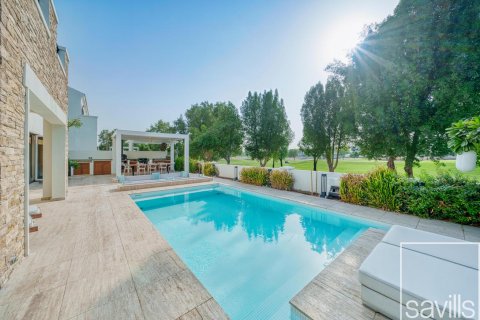 Vila v Jumeirah Golf Estates, Dubai, SAE 5 ložnice, 511 m² Č.: 638056 - fotografie 22