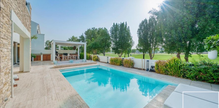 Villa i Jumeirah Golf Estates, Dubai, UAE 5 soveværelser, 760 kvm № 638056