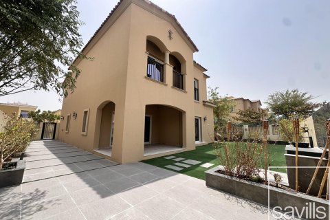 Vilë në Dubai Land, Dubai, Emiratet e Bashkuara Arabe 4 dhoma gjumi, 400 m2. № 638058 - Foto 3
