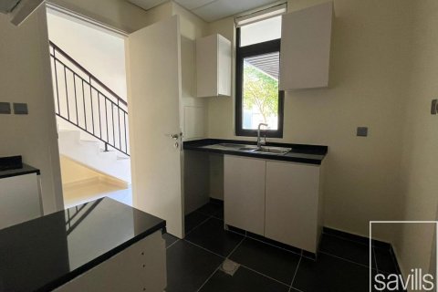 Városi lakóépület itt: DAMAC Hills (Akoya by DAMAC), Dubai, EAE, 5 hálószoba, 175 m², azonosító: 638059 - fénykép 5