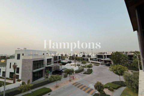 Villa til leie i DAMAC Hills (Akoya by DAMAC), Dubai, Emiratene 3 soverom, 250.46648800 kvm Nr. 651247 - Foto 12