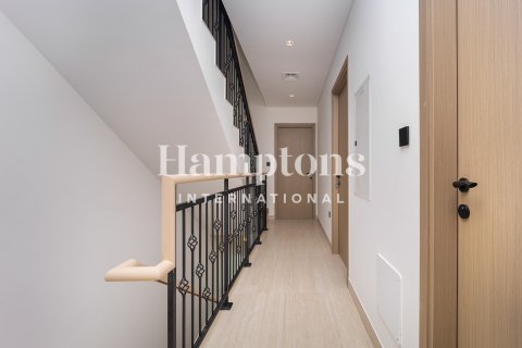 Huvila Damac Lagoons, Dubai, Arabiemiraatit 5 makuuhuonetta, 272.29869300 m2 № 651229 - kuva 12