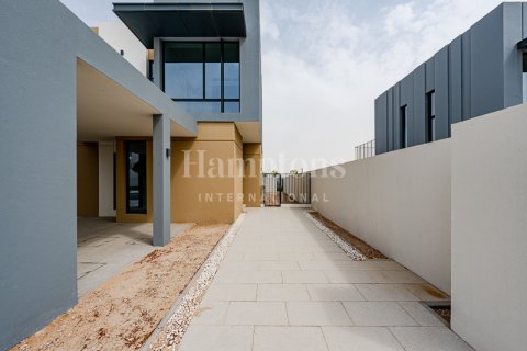 Villa zur Miete in The World Islands, Dubai, VAE 4 Schlafzimmer, 260.40710900 m2 Nr. 651227 - Foto 16