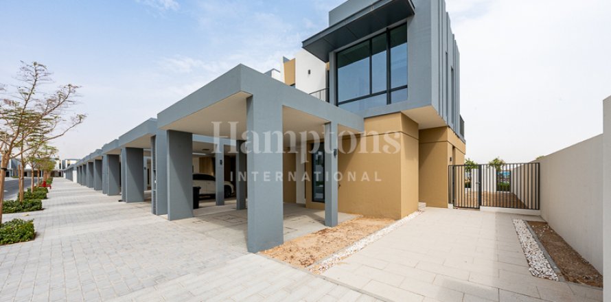 Villa in The World Islands, Dubai, VAE: 4 Schlafzimmer, 260.407 m2 Nr. 651227