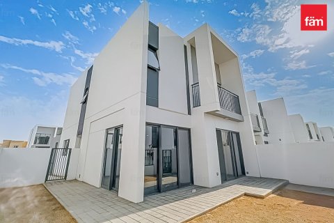 Kaupunkipientalo Dubai, Arabiemiraatit 4 makuuhuonetta, 229.9 m2 № 719114