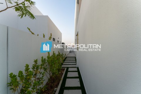 Vila di Saadiyat Island, Abu Dhabi, UEA 4 kamar tidur, 618.5 m2 nomor 633925 - foto 27