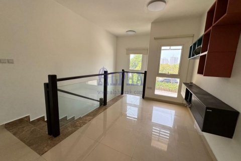 Снять в аренду таунхаус в Mina Al Arab, Рас-эль-Хайма, ОАЭ 3 спальни, 213.7м2, № 633921 - фото 5
