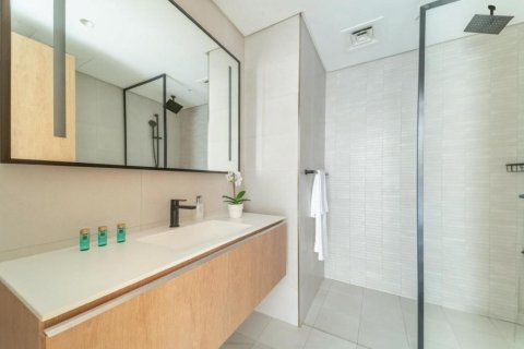 Business Bay, Dubai, UAE의 판매용 아파트 64제곱미터 번호 652662 - 사진 11