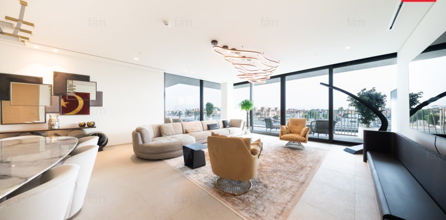 Byt v Dubai, SAE 4 ložnice, 331.1 m² Č.: 685885