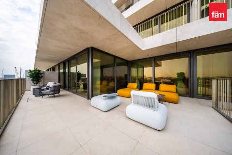Byt v Dubai, SAE 4 ložnice, 331.1 m² Č.: 685885 - fotografie 2