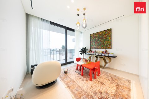 Byt v Dubai, SAE 4 ložnice, 331.1 m² Č.: 685885 - fotografie 8