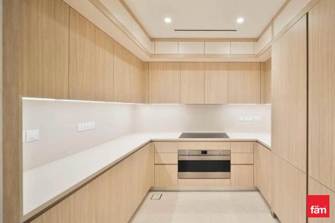 Apartmen di Dubai, UAE 4 bilik tidur, 331.1 meter persegi № 685885 - foto 3