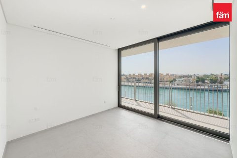 Apartmen di Dubai, UAE 4 bilik tidur, 331.1 meter persegi № 685885 - foto 9