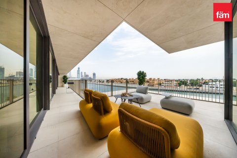 Byt v Dubai, SAE 4 ložnice, 331.1 m² Č.: 685885 - fotografie 3