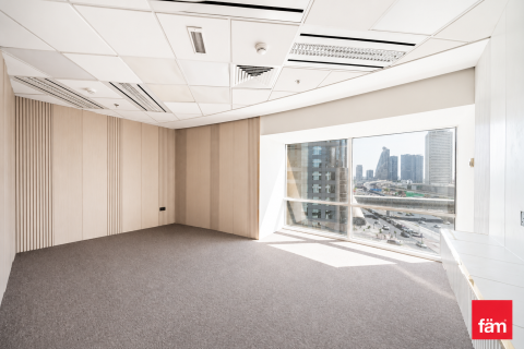 阿联酋 Dubai Sheikh Zayed Road 待租 : 210.9 平方米 , 编号713021 - 照片 5